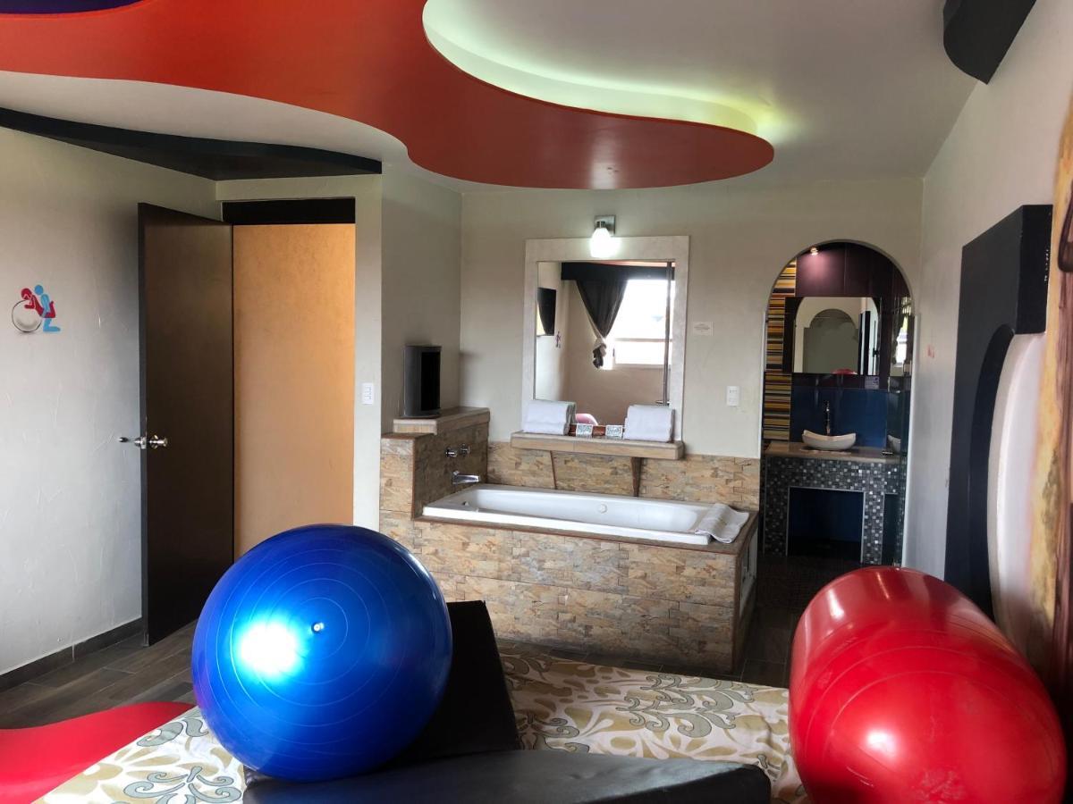 מקסיקו סיטי Hotel & Villas 7 מראה חיצוני תמונה