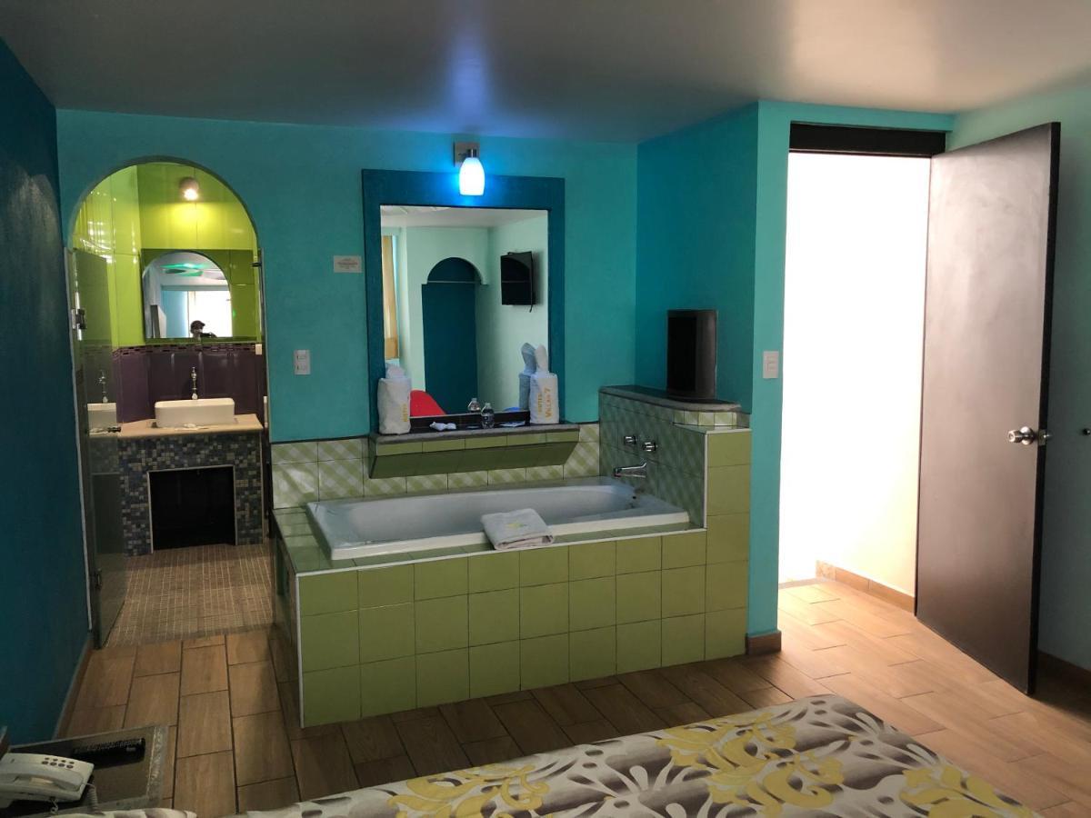 מקסיקו סיטי Hotel & Villas 7 מראה חיצוני תמונה