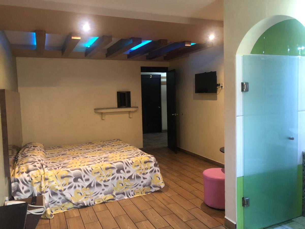 מקסיקו סיטי Hotel & Villas 7 מראה חיצוני תמונה