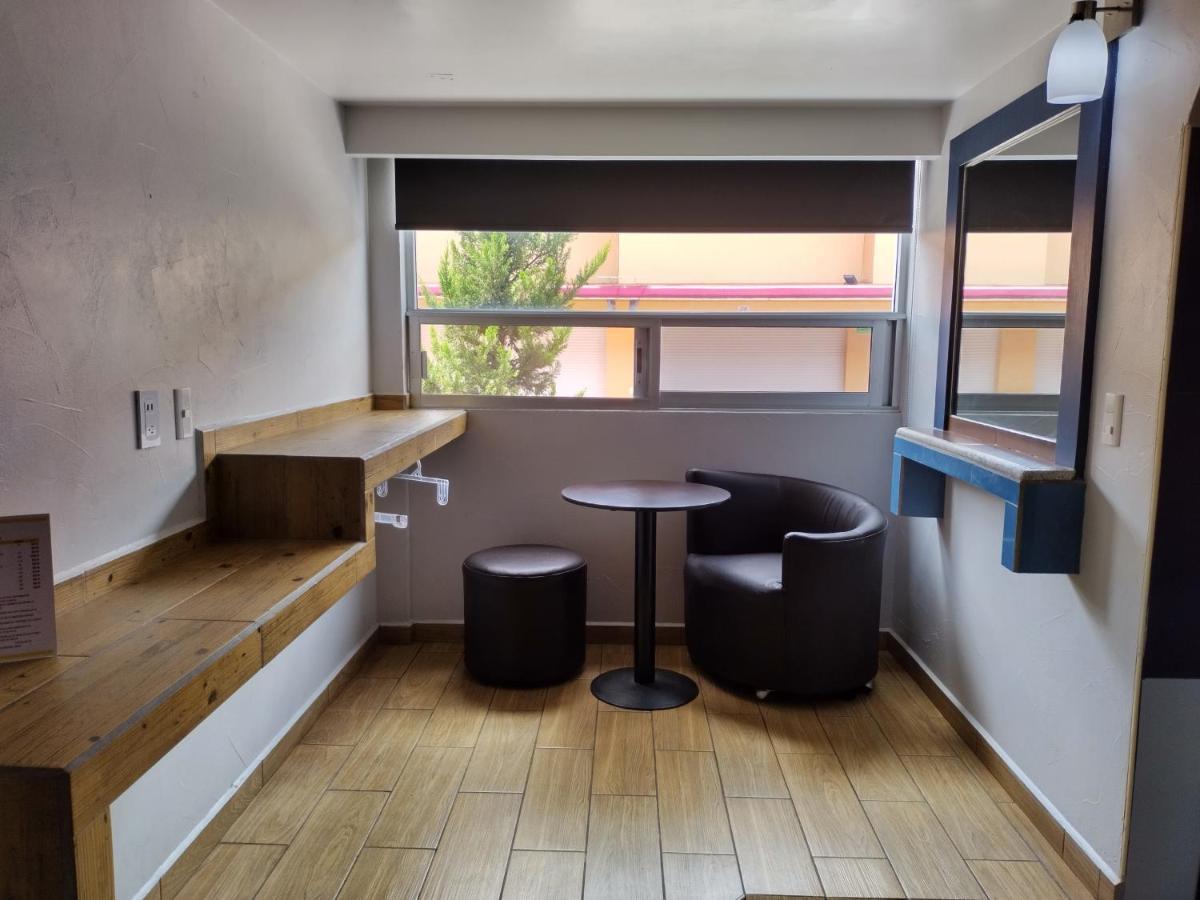 מקסיקו סיטי Hotel & Villas 7 מראה חיצוני תמונה
