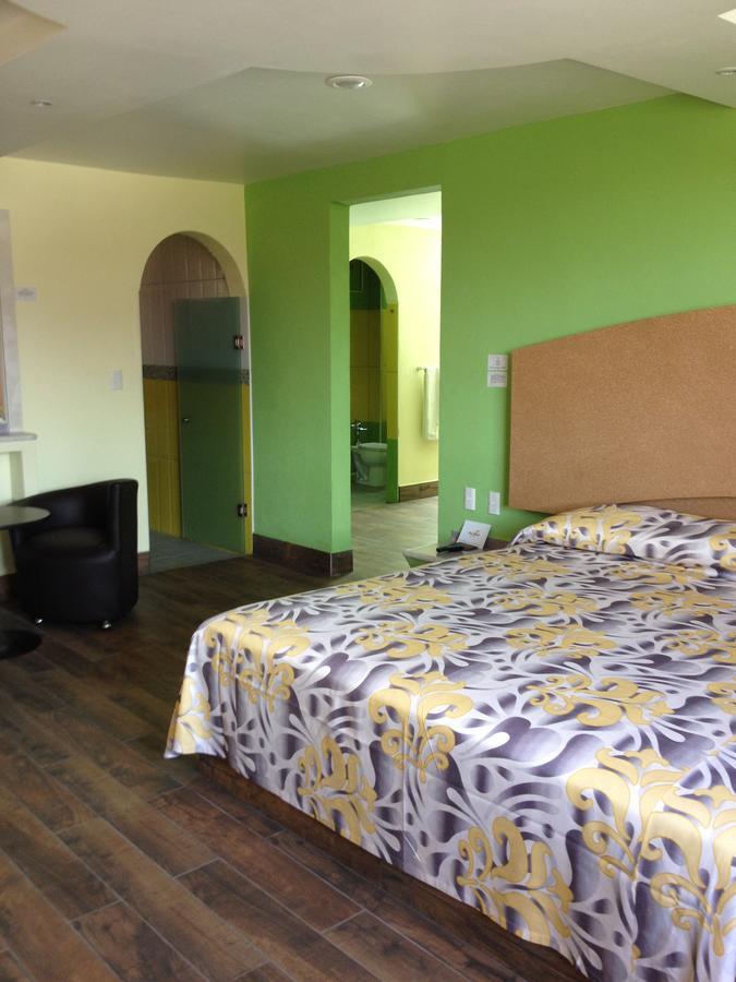 מקסיקו סיטי Hotel & Villas 7 מראה חיצוני תמונה